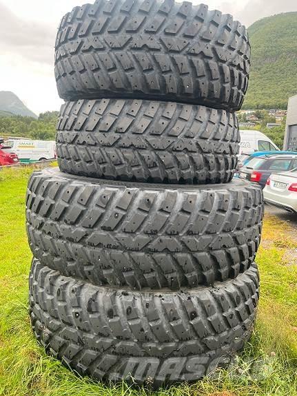 Nokian TRI2 Renkaat ja vanteet