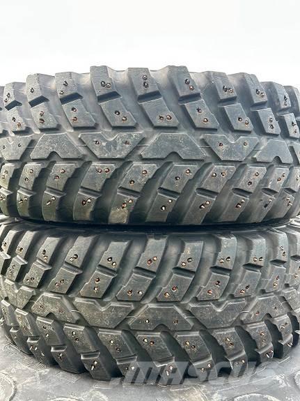 Nokian Tri2 Renkaat ja vanteet