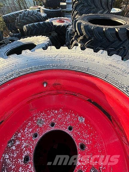 Nokian TRI2 Renkaat ja vanteet