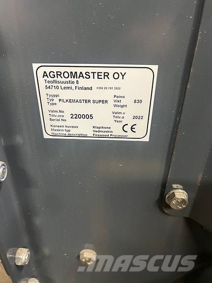  Pilkmaster Super Muut metsäkoneet