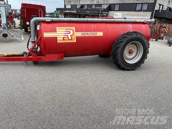 Rekord PSLL 6500 Lannoitteenlevittimet