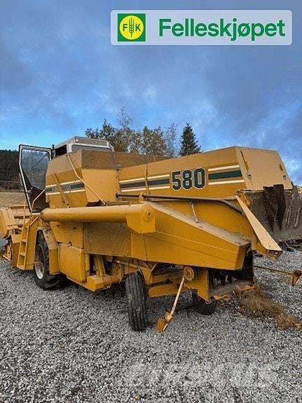 Sampo-Rosenlew 580 Leikkuupuimurit