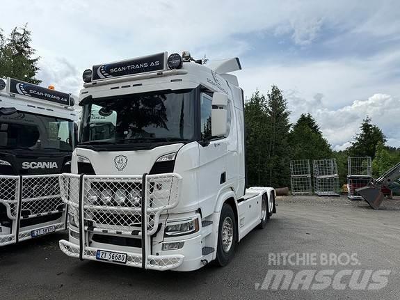 Scania R 540 6X2 Vetopöytäautot