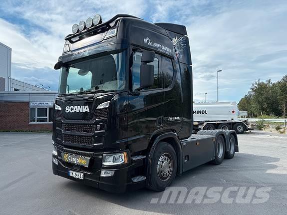 Scania R540A6x2NB Vetopöytäautot