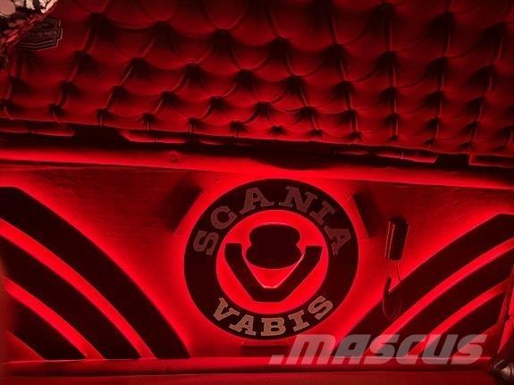 Scania R580 Vetopöytäautot