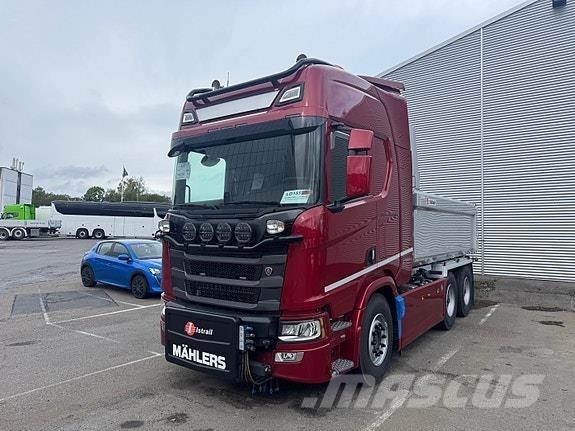 Scania R660B6x4NB Sora- ja kippiautot