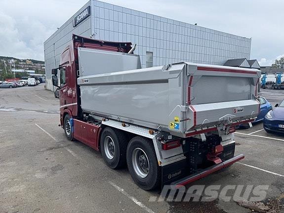 Scania R660B6x4NB Sora- ja kippiautot