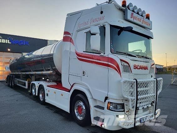Scania S650A6X2NB Vetopöytäautot