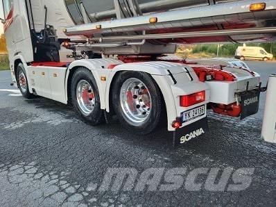 Scania S650A6X2NB Vetopöytäautot