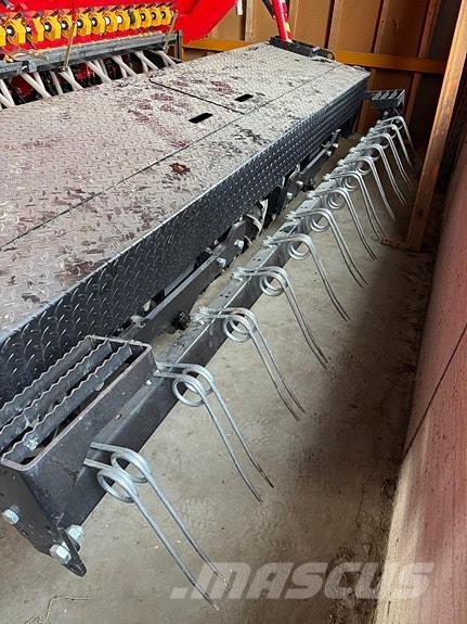 Simulta 3000ST Lannoitteenlevittimet