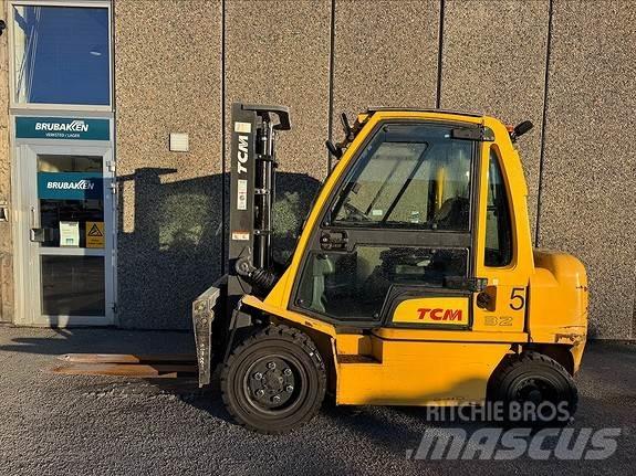 TCM FD32 Dieseltrukit
