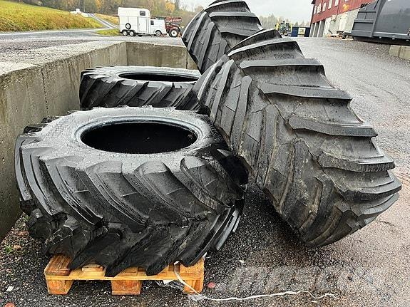 Trelleborg TM1060 Renkaat ja vanteet