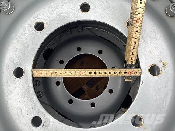 Trelleborg TM800 Muut maatalouskoneet