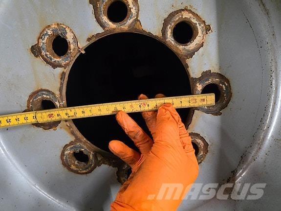  TRI 2 Vinterdekk Traktorit