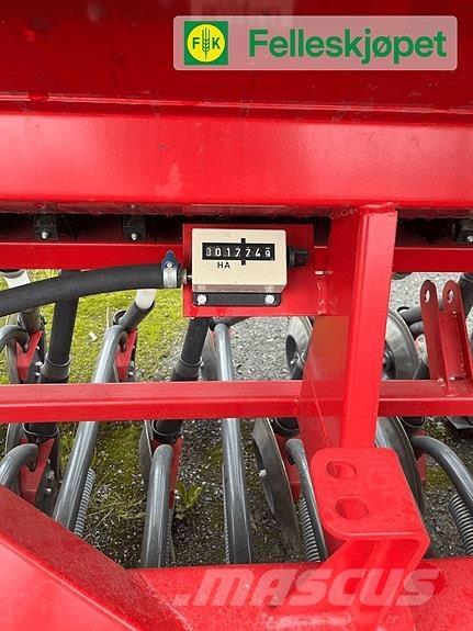 Tume CK3000 Lannoitteenlevittimet