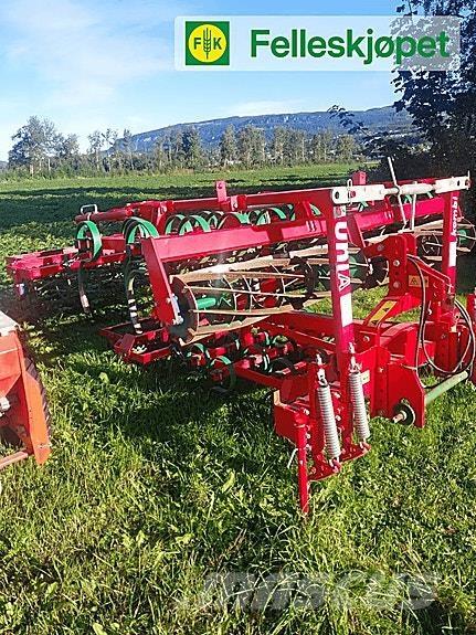 Unia Kombi 4,2 Muut maanmuokkauskoneet ja lisävarusteet