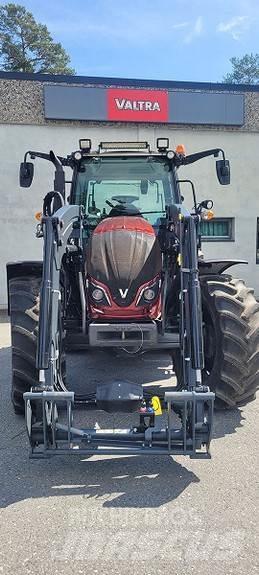 Valtra A114 Traktorit
