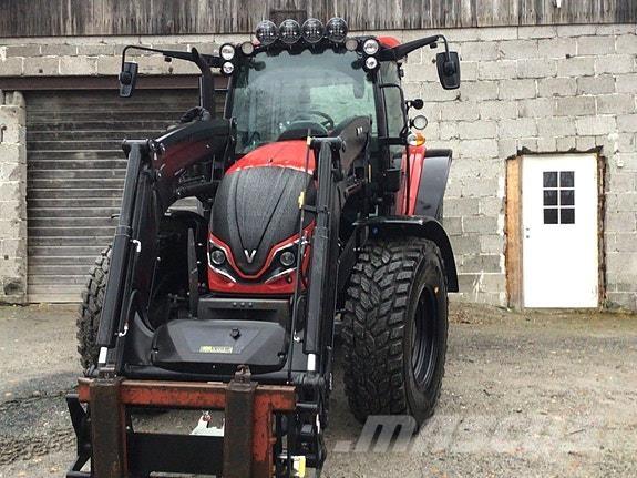 Valtra A115 Traktorit