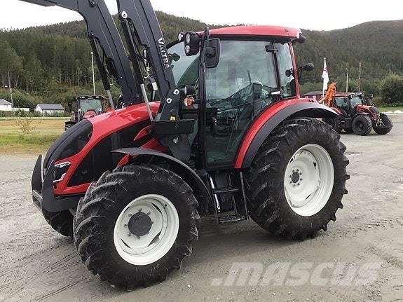 Valtra A95 Traktorit
