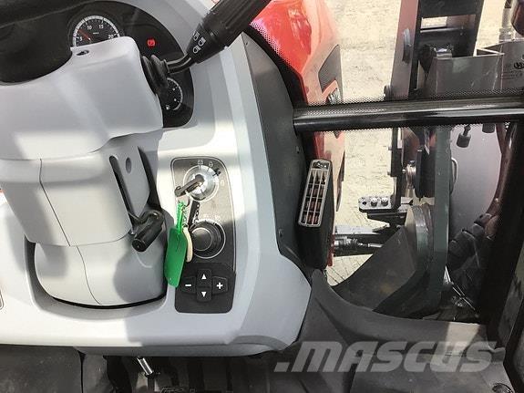 Valtra A95 Traktorit