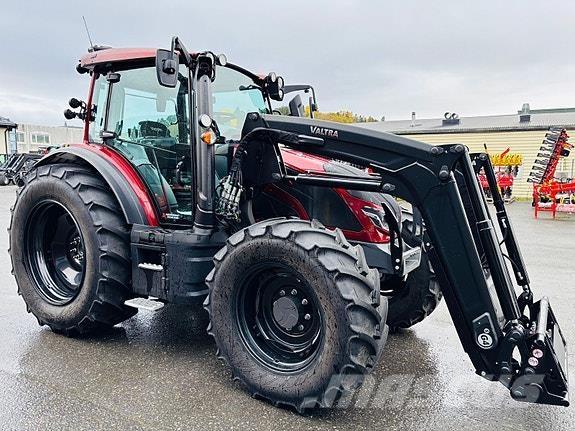 Valtra G135 Active Traktorit