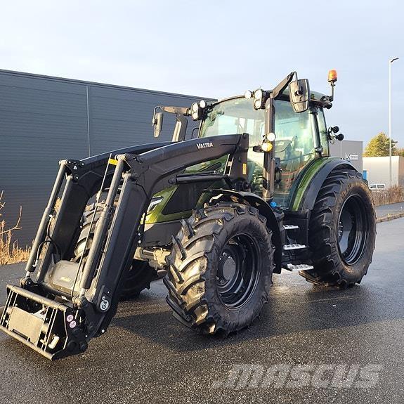 Valtra G135 Active Traktorit