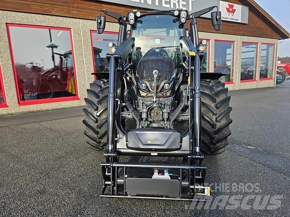 Valtra G135 Versu Traktorit