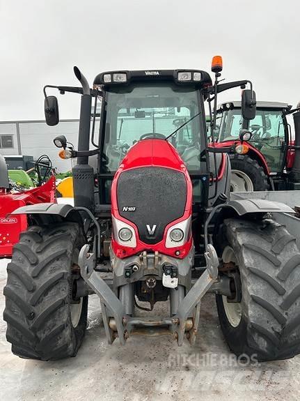 Valtra N103 Traktorit