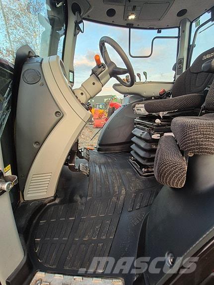 Valtra N104 Traktorit