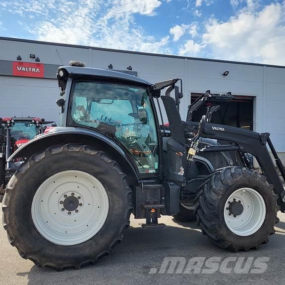 Valtra N104H5 Traktorit