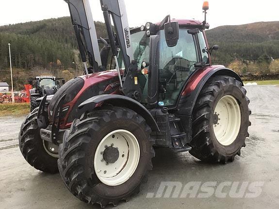 Valtra N154D Traktorit