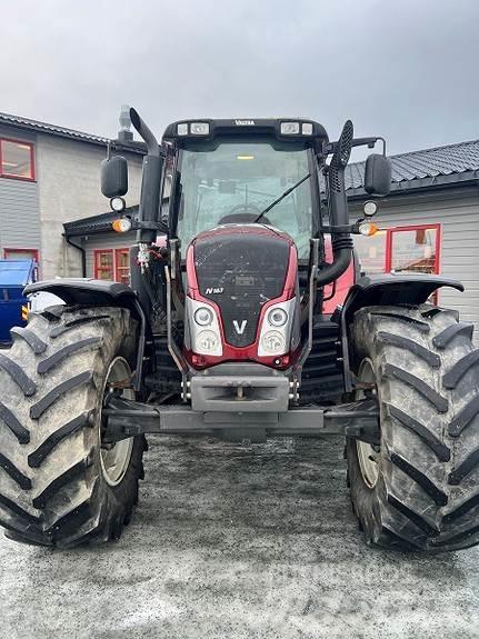 Valtra N163 Traktorit