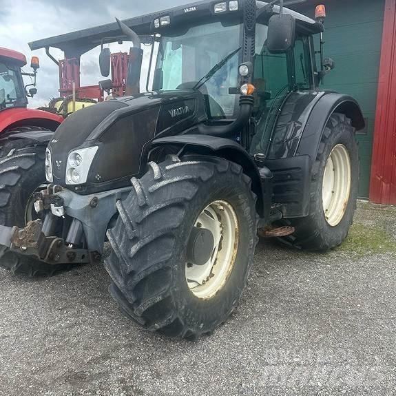 Valtra N163 Direct Traktorit