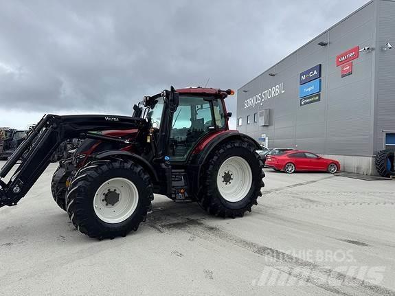 Valtra N174 Traktorit