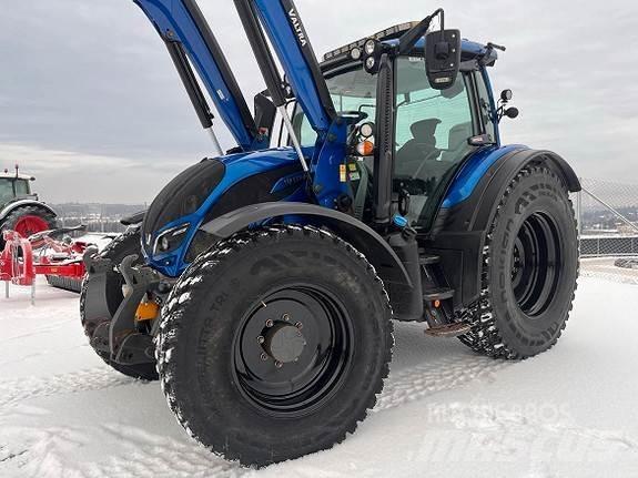 Valtra N174D Traktorit