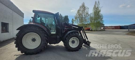 Valtra N174D Traktorit