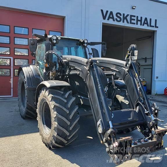 Valtra N174D Traktorit