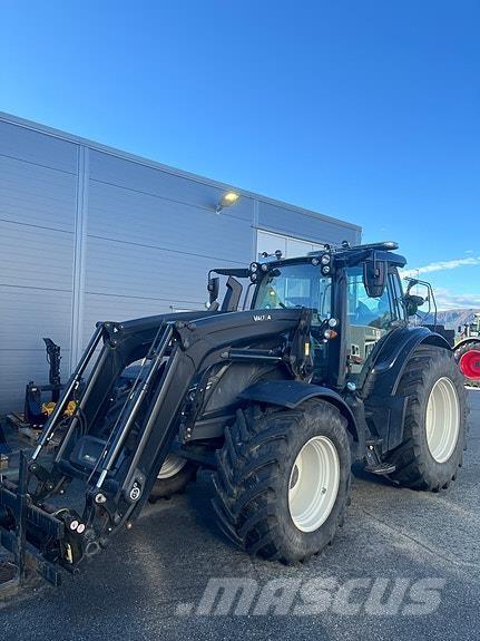Valtra N174D Traktorit
