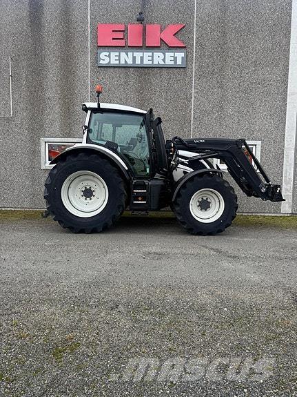 Valtra N174D Traktorit
