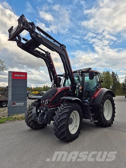 Valtra N174V Traktorit