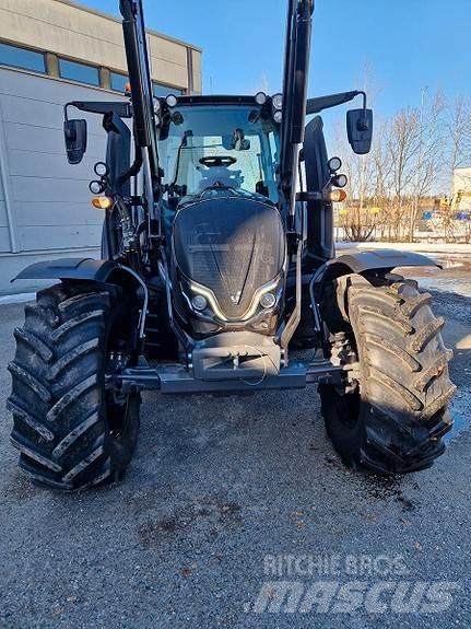 Valtra N175 Traktorit