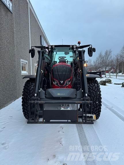 Valtra N175A Traktorit