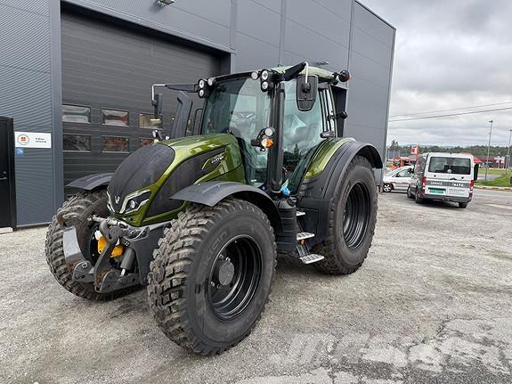 Valtra N175D Traktorit