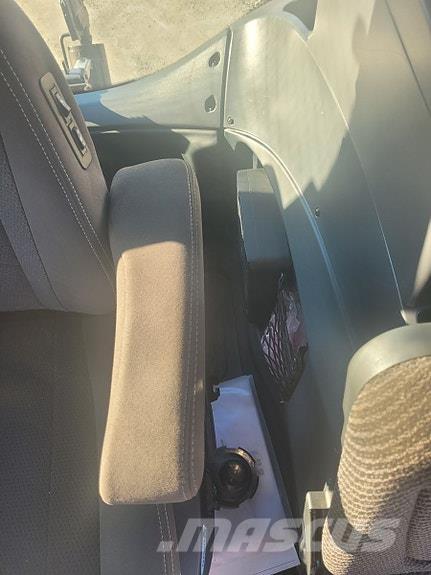 Valtra N175D Traktorit