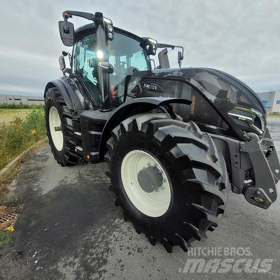 Valtra Q305 Traktorit