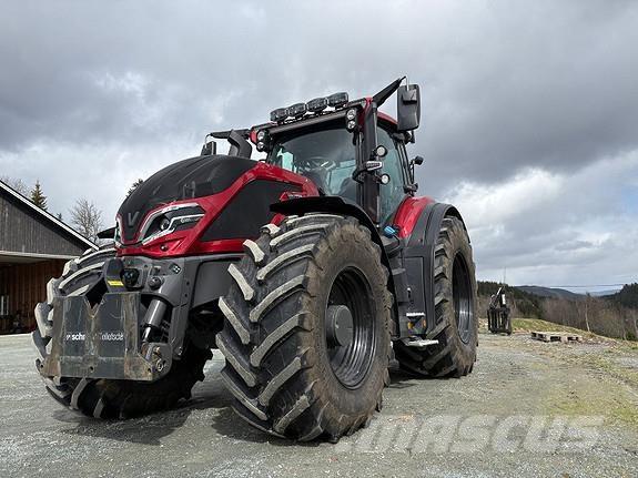 Valtra Q305 Traktorit