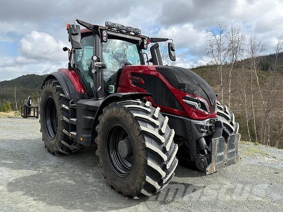 Valtra Q305 Traktorit
