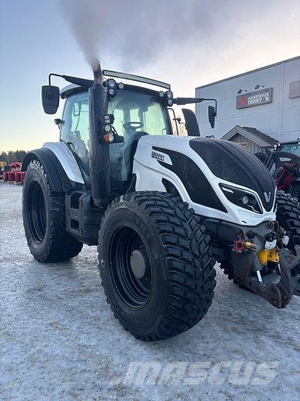 Valtra T174 Direct Traktorit