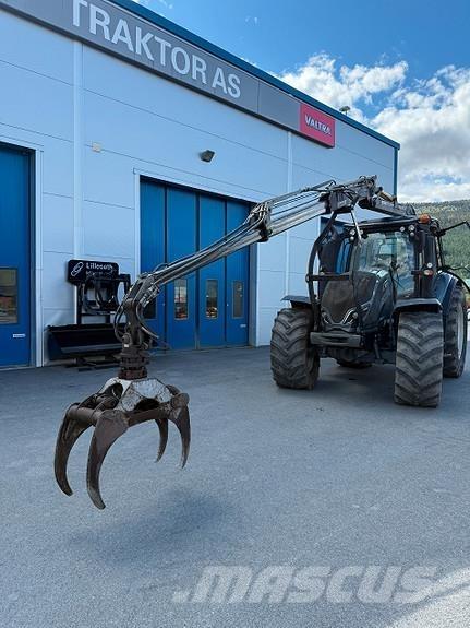 Valtra T194V Traktorit