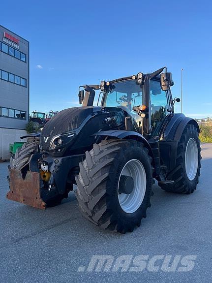 Valtra T234 Traktorit